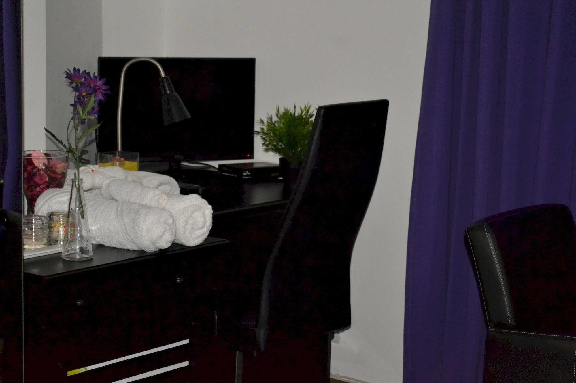 Oyo 437 Amali Residence Nugegoda Buitenkant foto