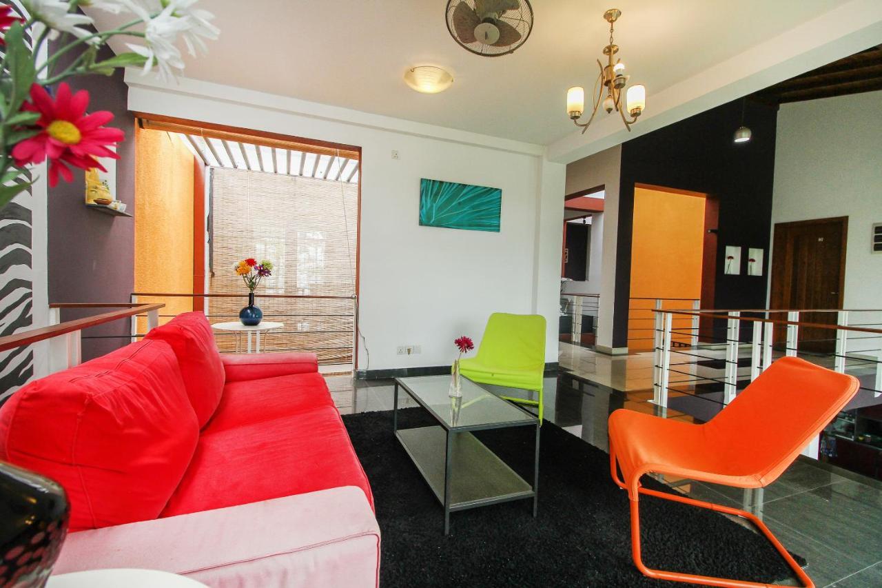 Oyo 437 Amali Residence Nugegoda Buitenkant foto
