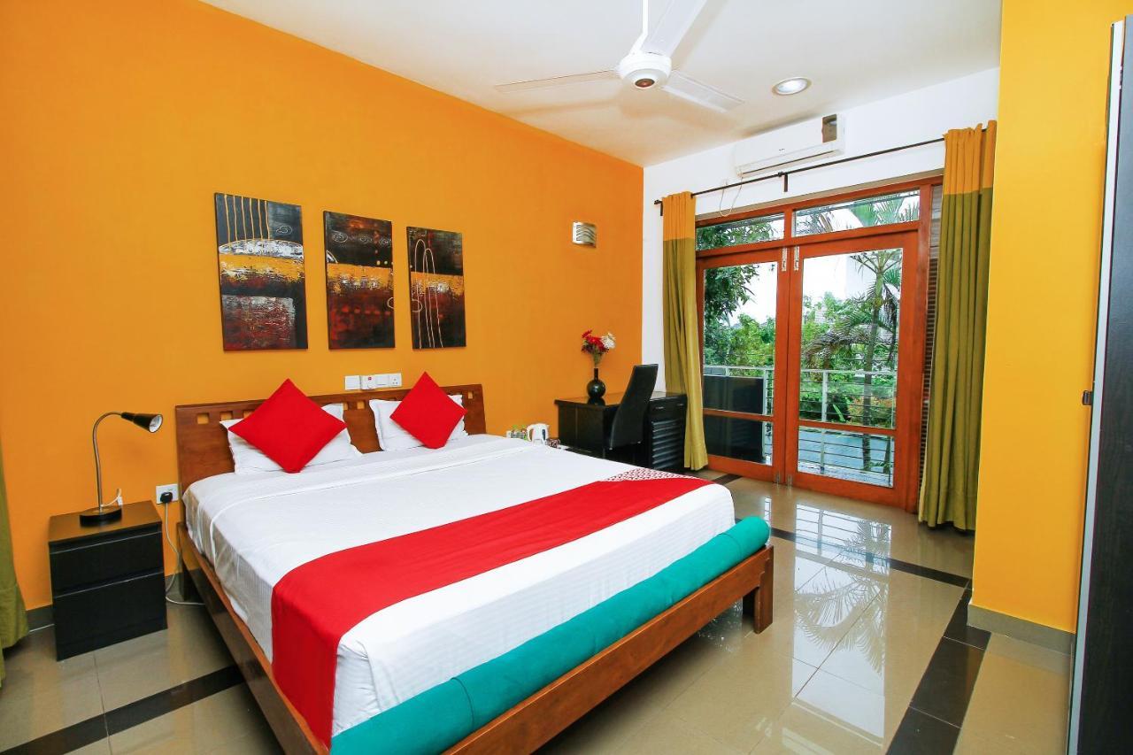 Oyo 437 Amali Residence Nugegoda Buitenkant foto
